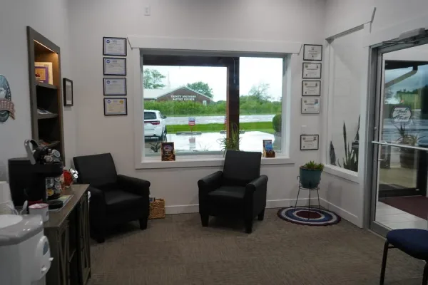 Clean and comfortable waiting room